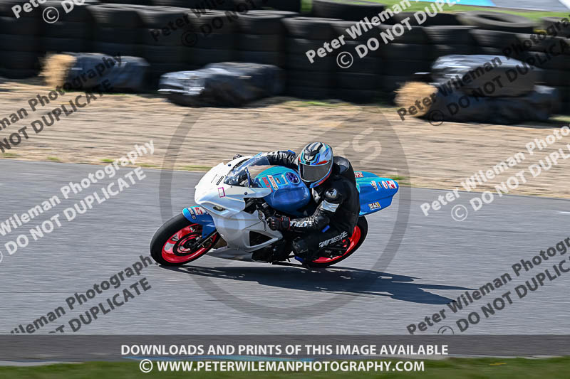 enduro digital images;event digital images;eventdigitalimages;lydden hill;lydden no limits trackday;lydden photographs;lydden trackday photographs;no limits trackdays;peter wileman photography;racing digital images;trackday digital images;trackday photos